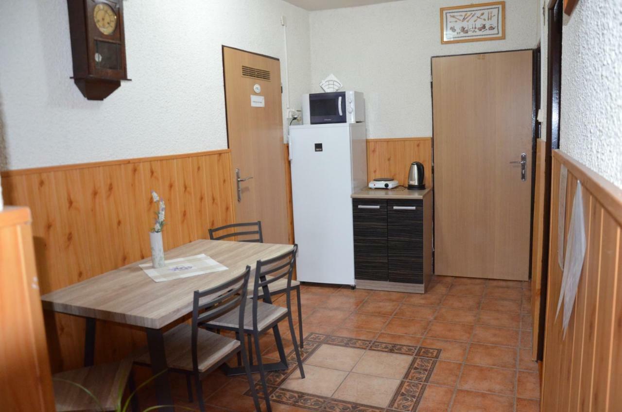 U Bažanta *** - Ubytovanie v súkromí (objekt) Vysné Ruzbachy Exterior foto